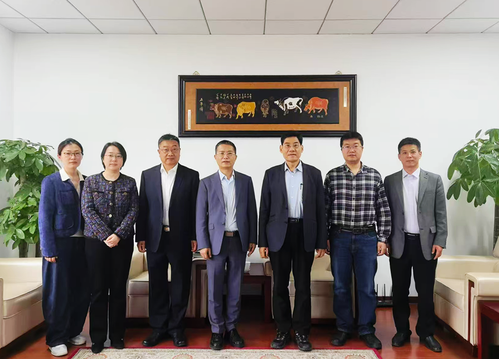 中国农科院信息所与云飞科技携手推进“科技副总”工作 共绘产学研合作新蓝图