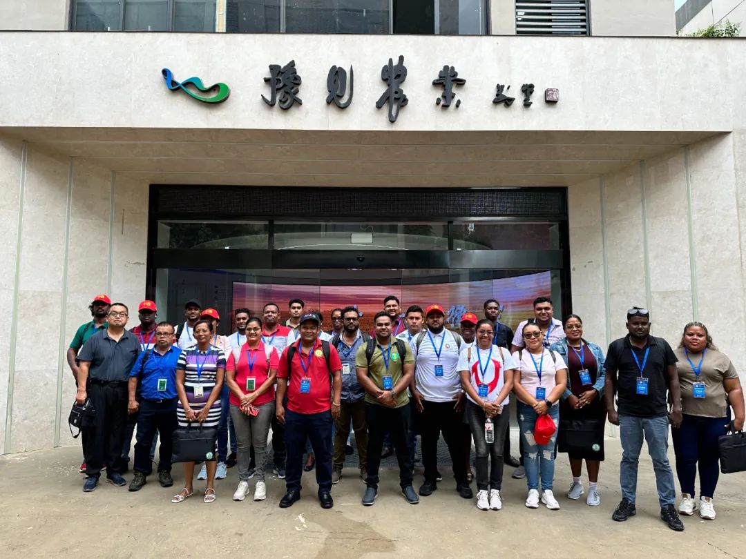 跨越大洋的农业对话｜圭亚那研修班莅临云飞科技参观交流
